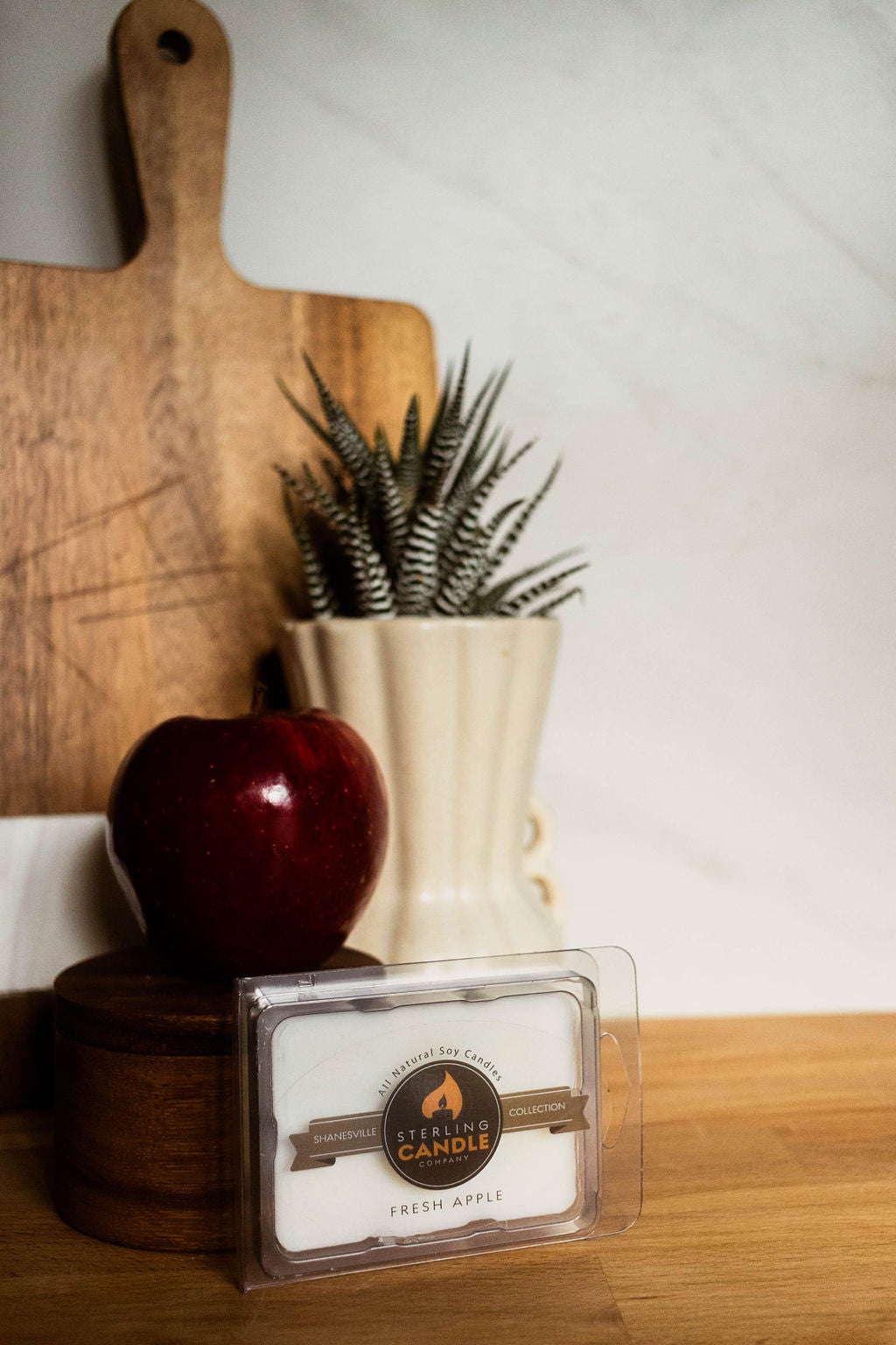 FRESH APPLE